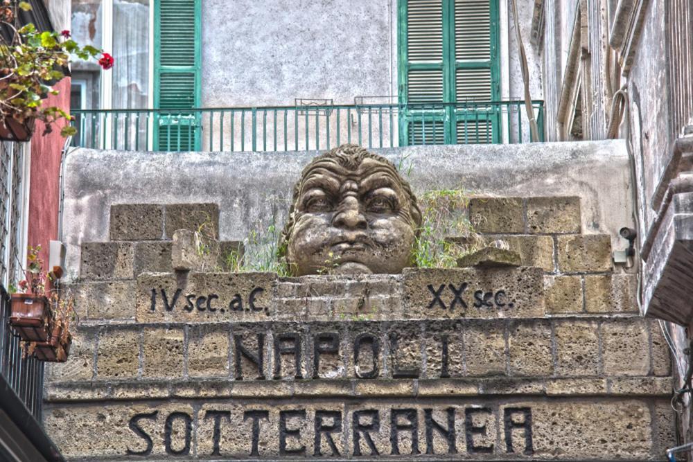 La Casetta Di Giovy Naples Exterior photo