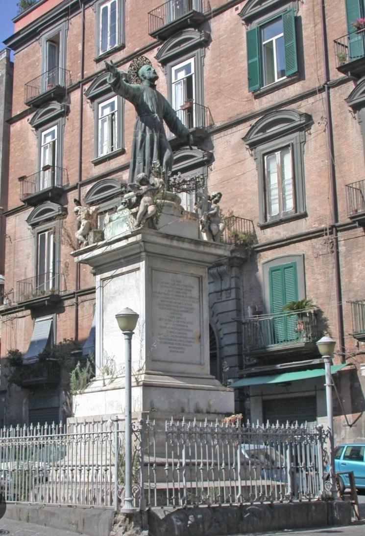 La Casetta Di Giovy Naples Exterior photo